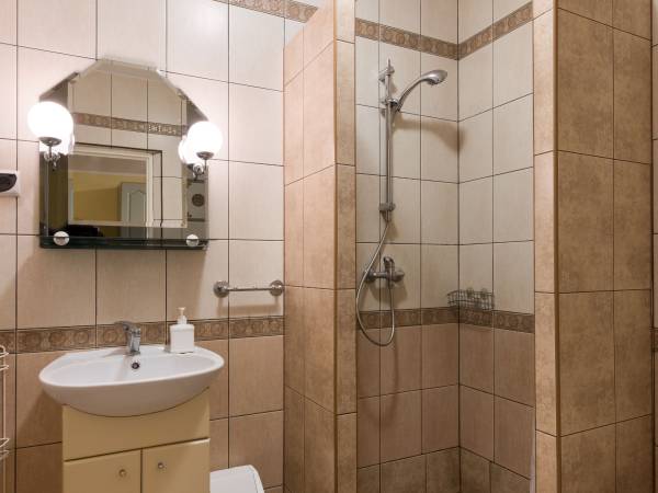 Barakuda Chałupy Domek letniskowy i Apartamenty