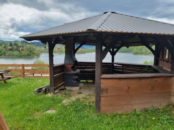 Altana z grillem murowanym