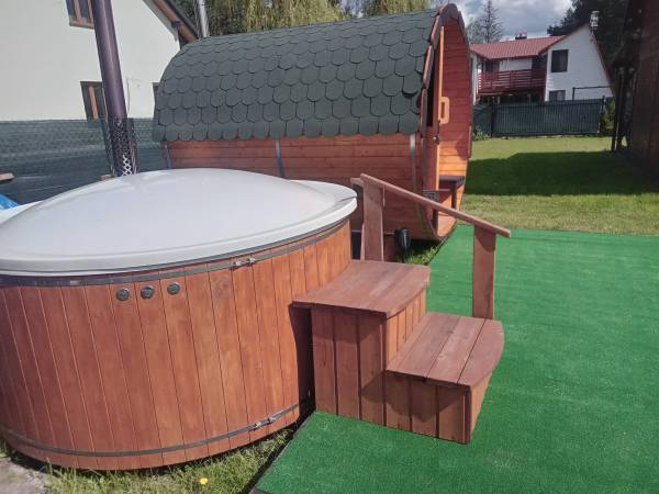 Jacuzii i sauna na domkach