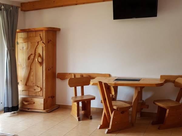 Pokoje Gościnne i Komfortowy Domek Siedlisko Moczarne