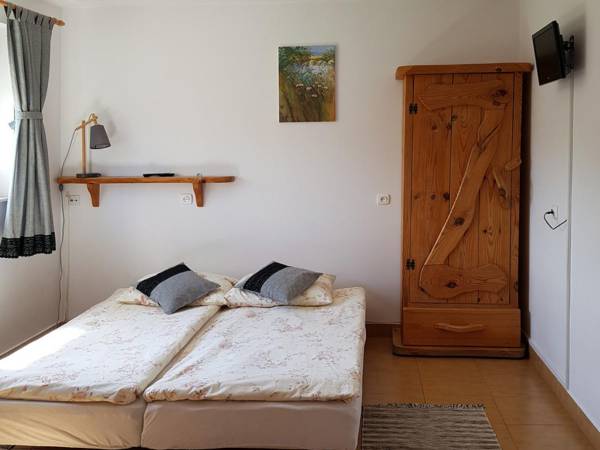 Pokoje Gościnne i Komfortowy Domek Siedlisko Moczarne