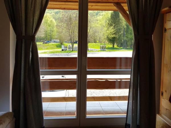 Pokoje Gościnne i Komfortowy Domek Siedlisko Moczarne