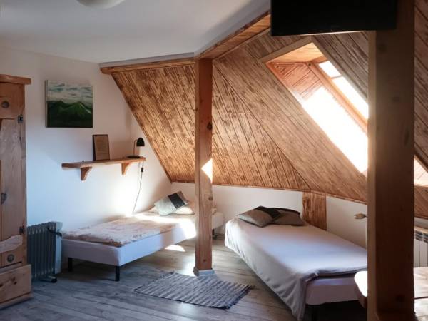 Pokoje Gościnne i Komfortowy Domek Siedlisko Moczarne