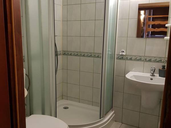 Pokoje Gościnne i Komfortowy Domek Siedlisko Moczarne