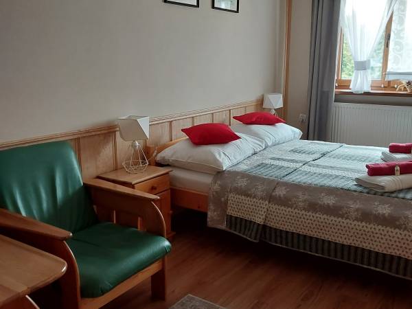 Pokój 4-osobowy (dwupokojowy 2+2)