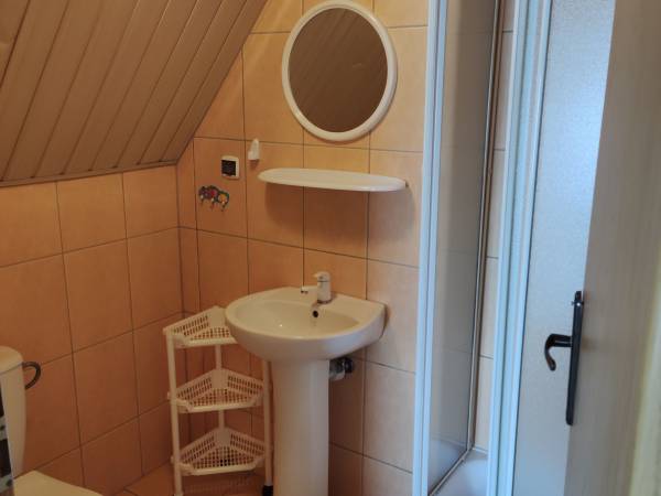 (d3) pokój 2 pięto dla 2 osób