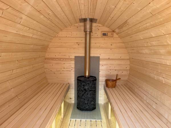 POD SKAMIENIAŁYM MIASTEM 