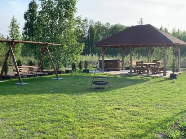 "Zielona Dolina" - Kompleks dla Rodzin z Dziećmi