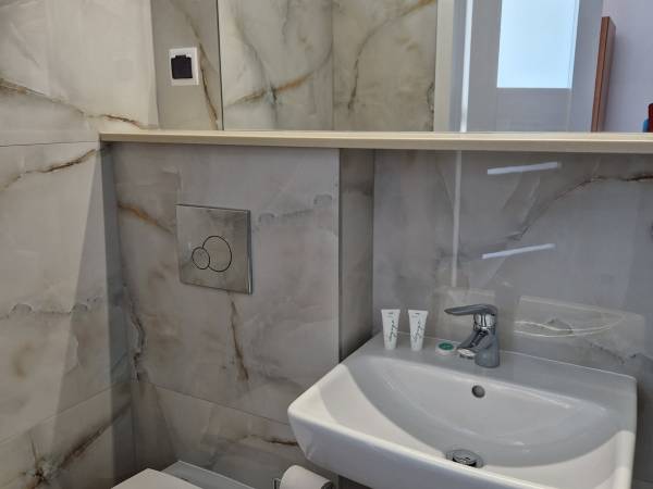 Łazienka -pokój 3-os.(2+1)