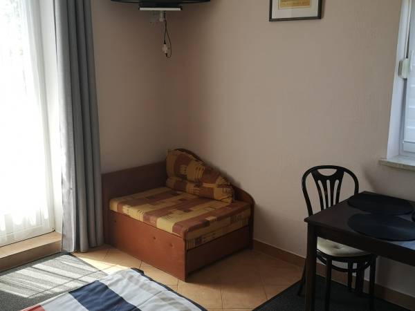  z aneksem kuchennym, tarasem, dla 2-3 osób 