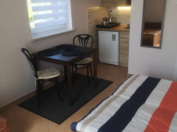  z aneksem kuchennym, tarasem dla 2-3 osób