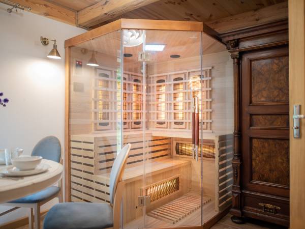 Dom sześcioosobowy (sauna)