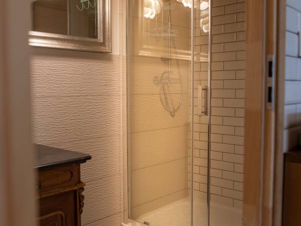 Dom sześcioosobowy (łazienka)