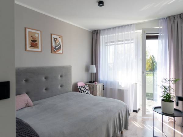 pokój rodzinny z sypialnią i balkonem nr 12