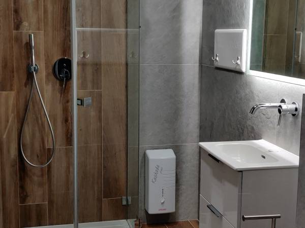 Apartament 4 - Łazienka