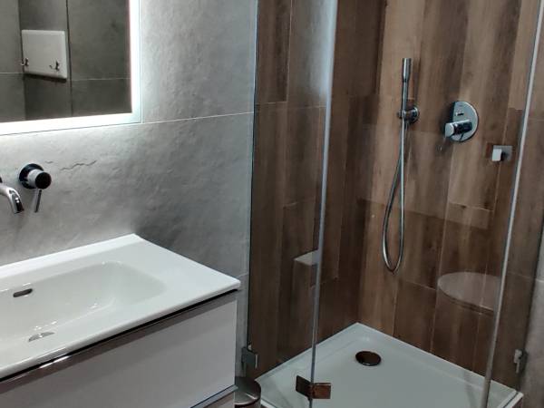 Apartament 12 - Łazienka