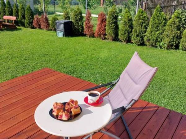 Uroczy Domek z Kominkiem 