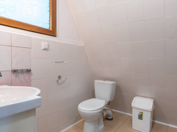 Łazienki domki zielone Ośrodek Mierzeja 