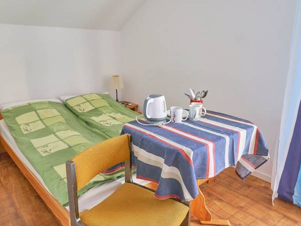 pokój trzyosobowy 9