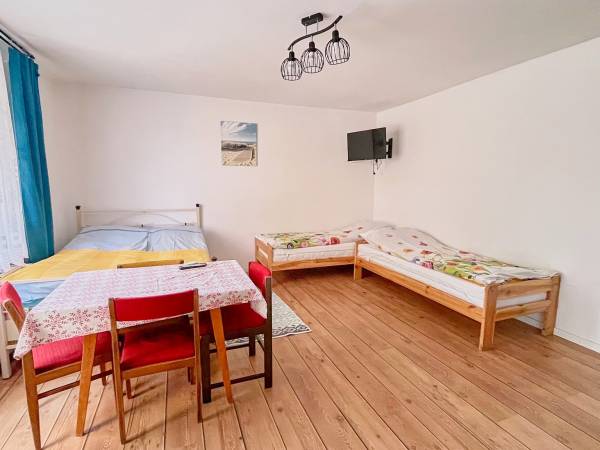 pokój czteroosobowy 1