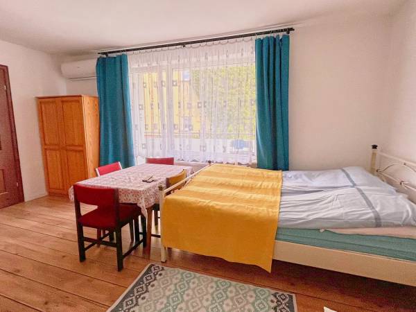 pokój czteroosobowy 1