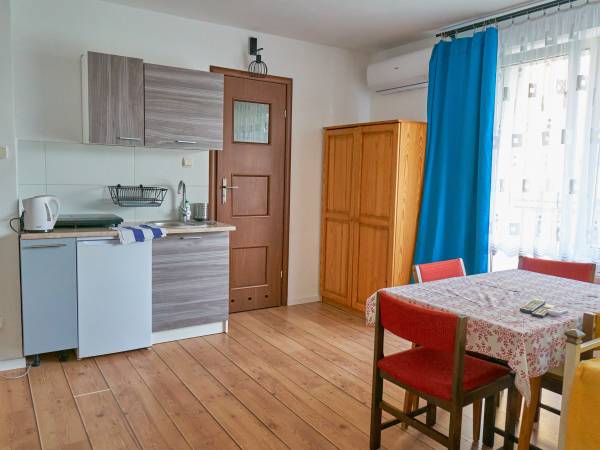 pokój czteroosobowy 1