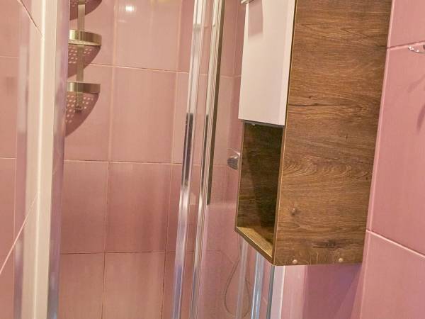 pokój czteroosobowy 2 - łazienka