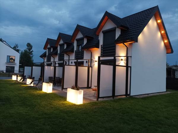 Domki Apartamentowe AURA