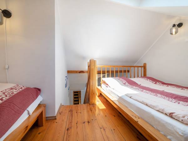 Apartament z antresolą