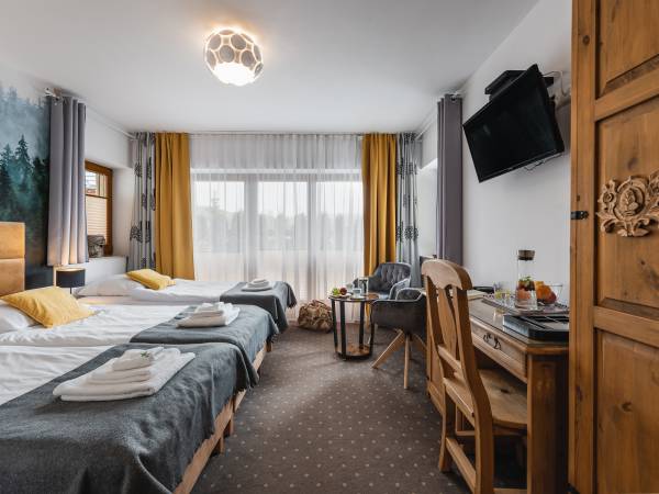 Pokój trzyosobowy z tarasem