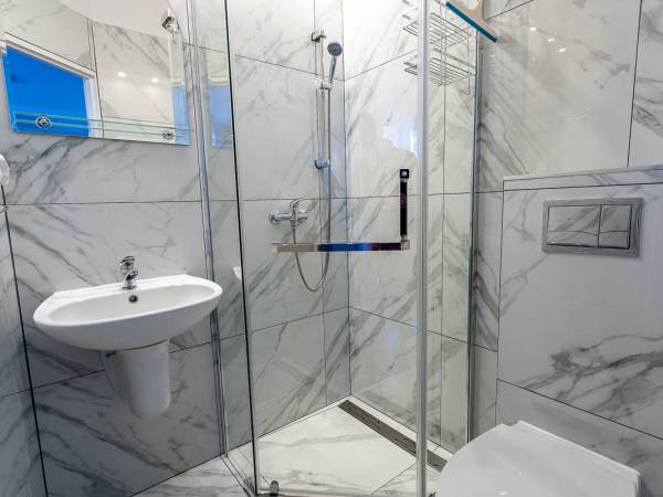 Apartamenty i pokoje Ara