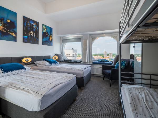 Penthause 110 mkw na dachu Wrocławia