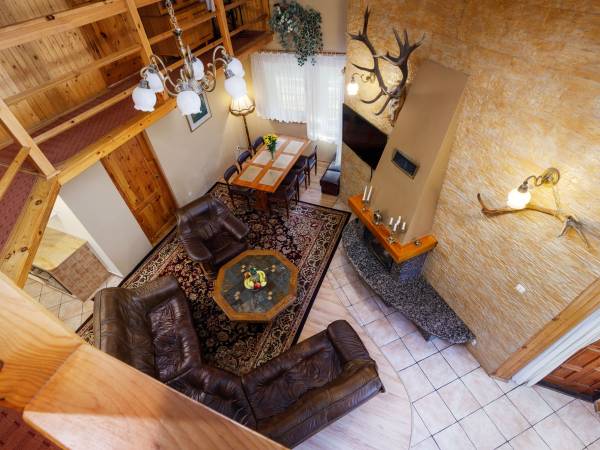 Salon widok z antersoli