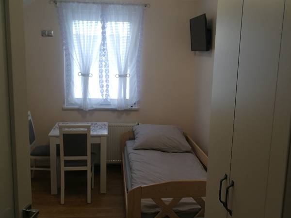 Pokój 7 (II piętro)