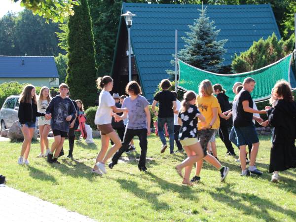 Domki pod lasem blisko morza, Sztutowo