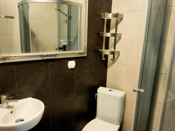 Pokoje gościnne i domki Bożena