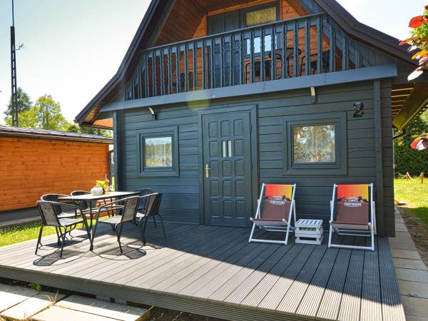 POD SKAMIENIAŁYM MIASTEM 