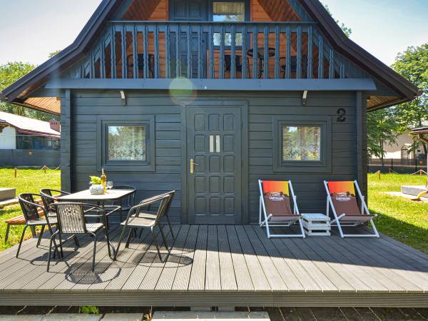 POD SKAMIENIAŁYM MIASTEM 