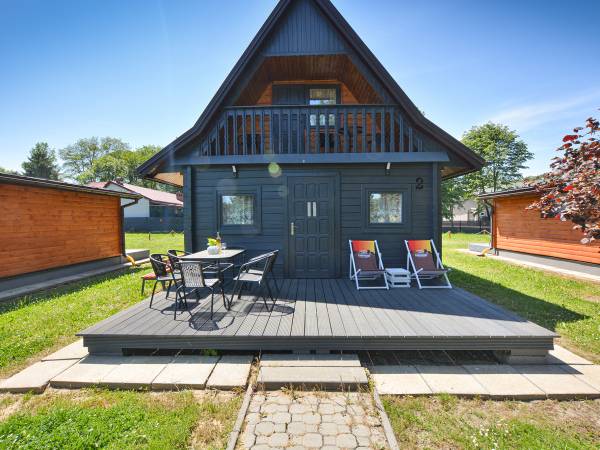 POD SKAMIENIAŁYM MIASTEM 