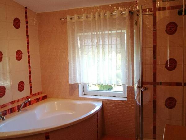 Przytulne Pokoje w Willi. Parkowanie gratis (WOLNE TERMINY)