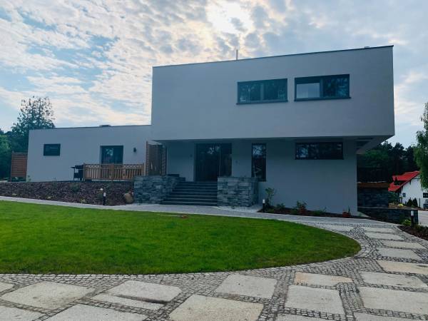 PATIO APARTAMENTY I DOMKI