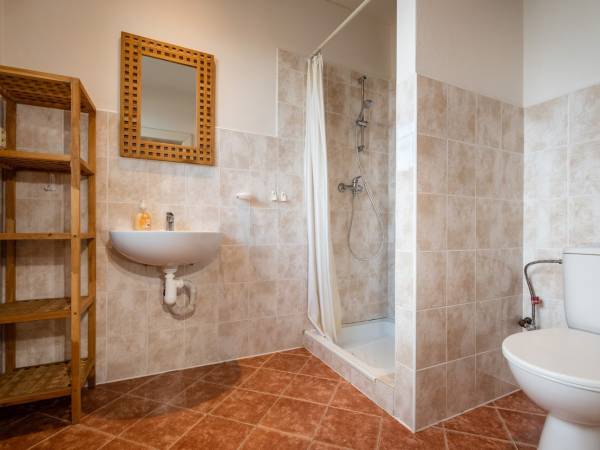  pokój z łazienką n. 1