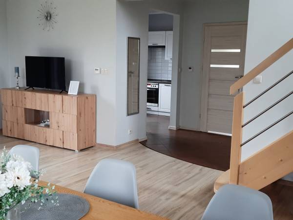 Dom Nad Jeziorem - Natalia