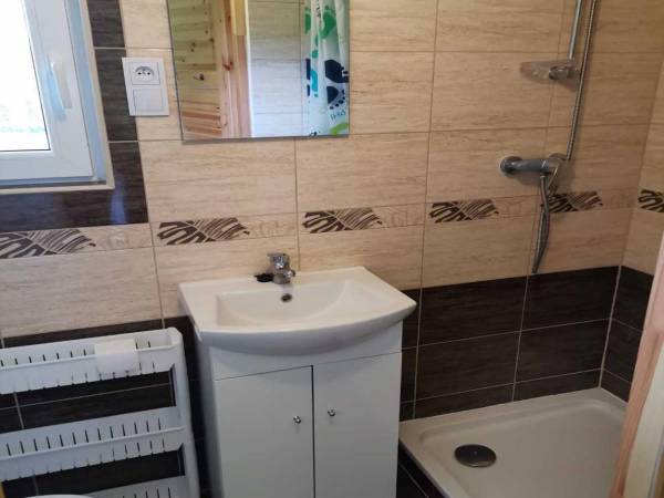 łazienka domku 4 osobowego