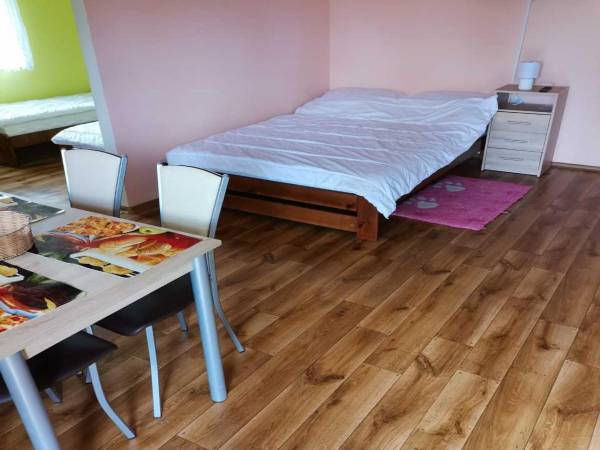 pokoj domku 4 osobowego