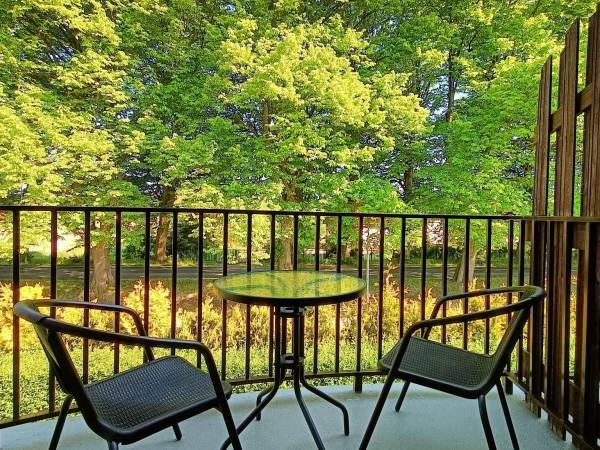 Balkon-pokój piętro