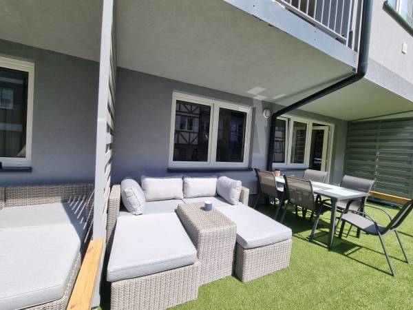 Apartament z tarasem na parterze