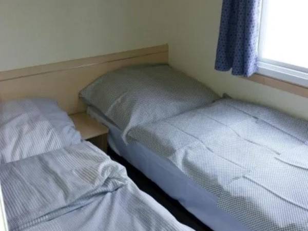 Dom wczasowy oraz domki letniskowe Pustkowo