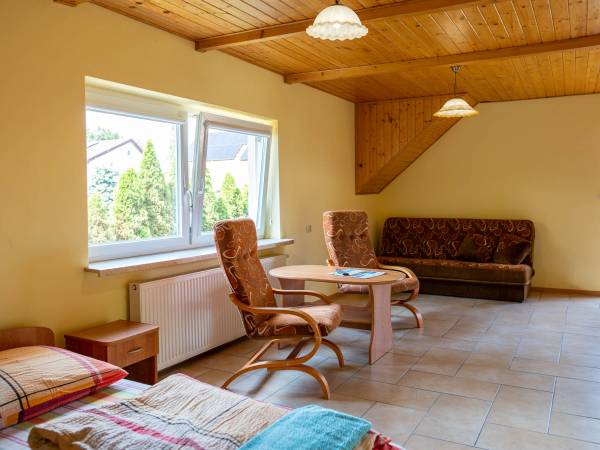 Na Skraju Lasu - pokój dwuosobowy cena od 200zł/dobę 