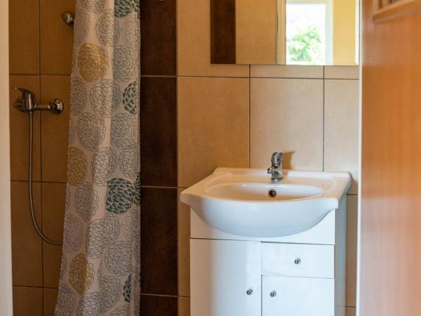 Na Skraju Lasu - pokój dwuosobowy cena od 200zł/dobę 